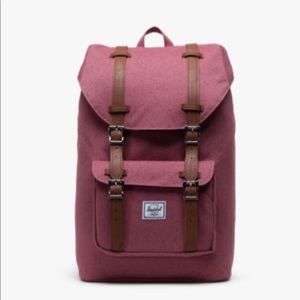 Little America Mid Volume